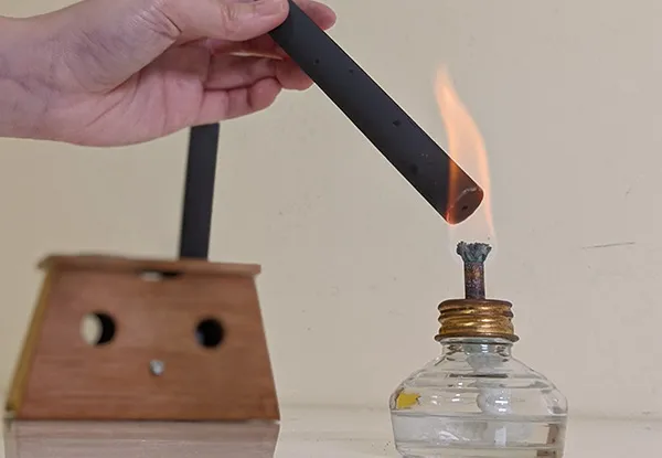 Moxibustion in a calm PULSE TCM treatment room