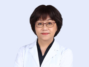 Physician Yumi Yen